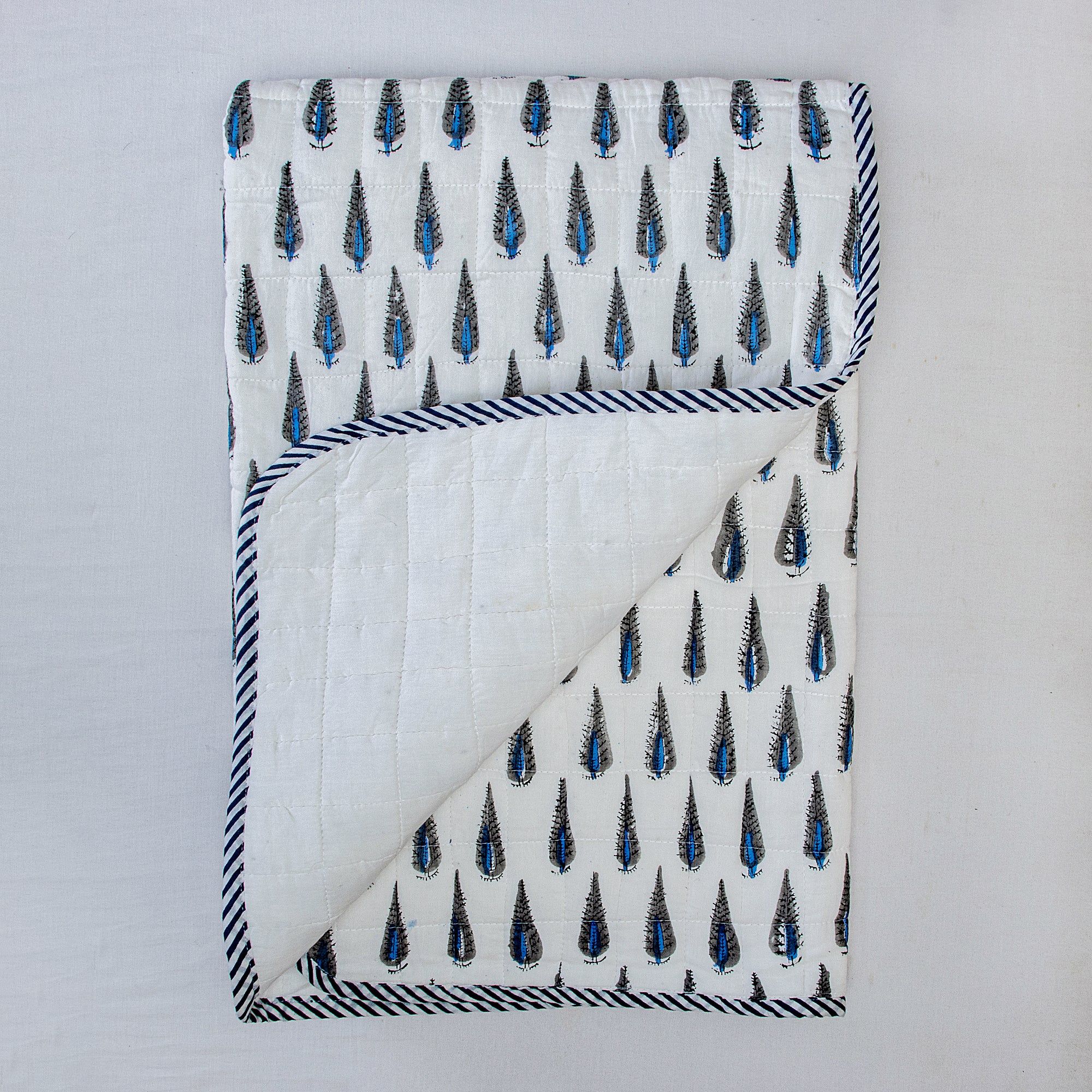 Modern Blue Leaf Print Handmade Cotton Baby Blankets 131